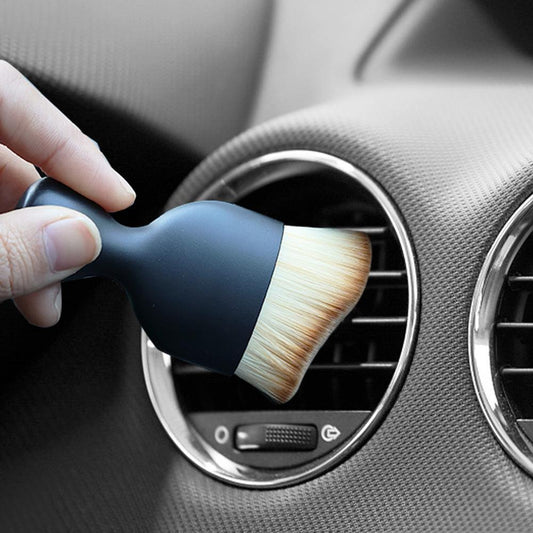 Car air outlet cleaning brush