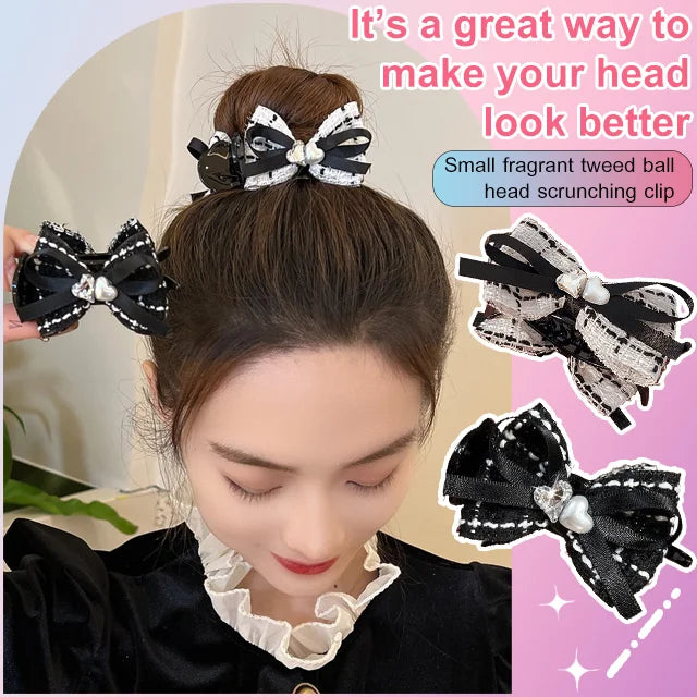 Small Chanel-style Woolen Head Claw Clip